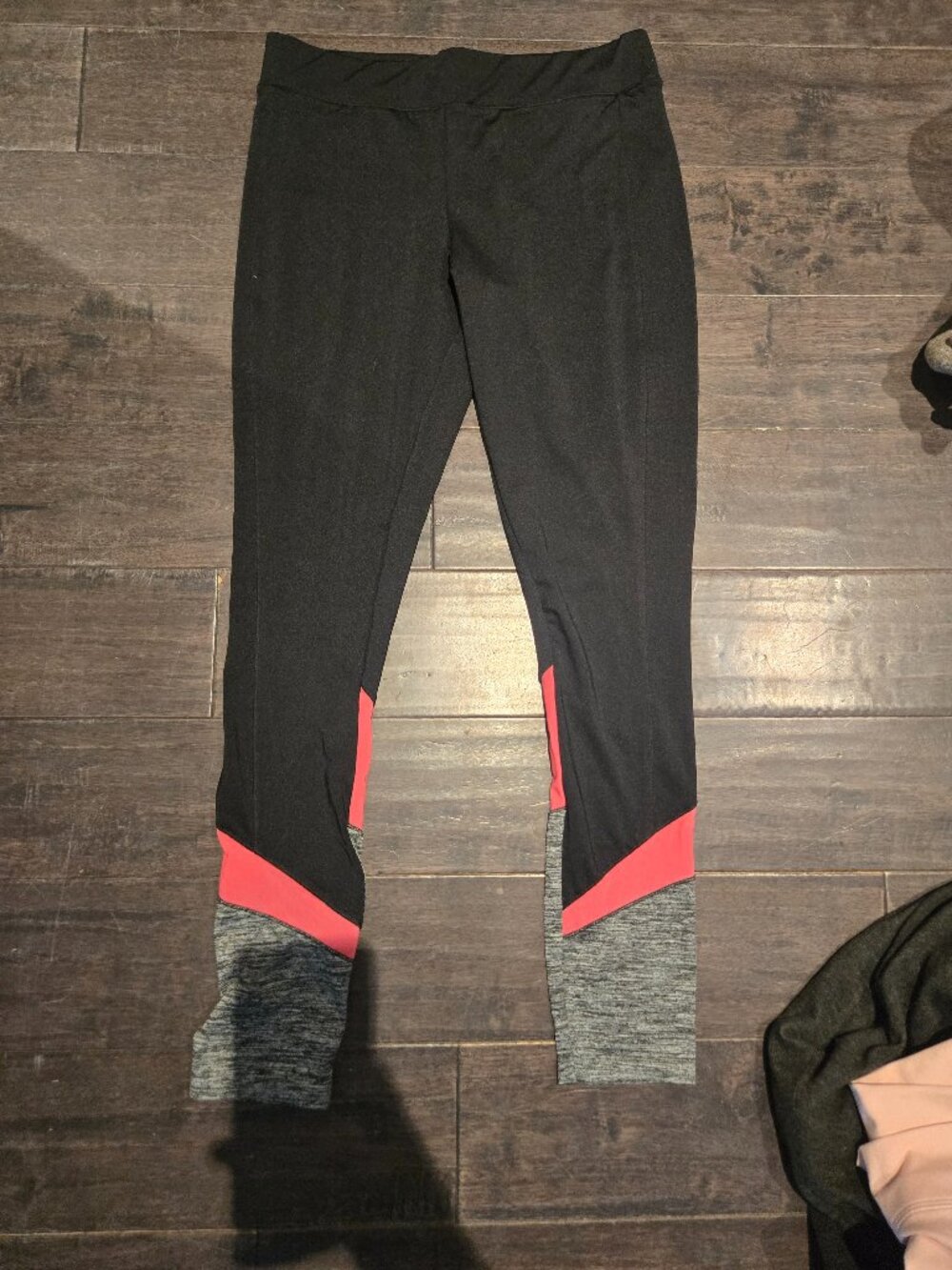 Blender Colorblock Activewear Leggings | Size Medium | Black